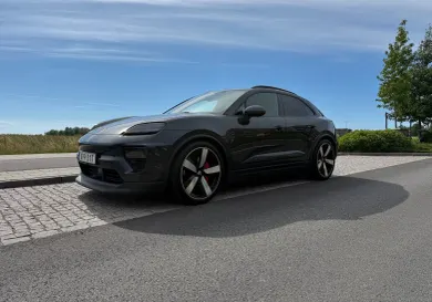 Porsche Macan, 2025