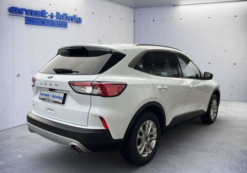 Ford Kuga, 2022