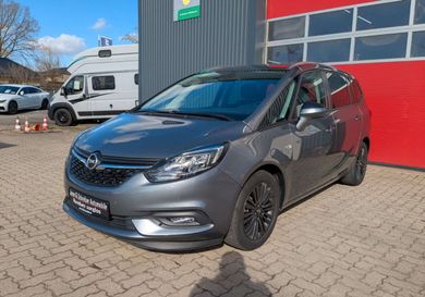 Opel Zafira, 2019