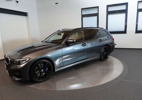 BMW 330, 2019