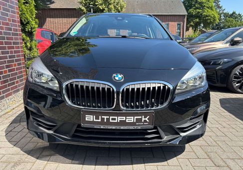 BMW 218, 2018 3