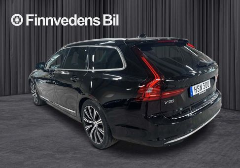 Volvo V90, 2023