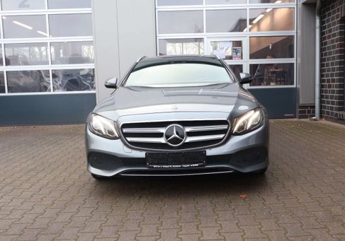 Mercedes-Benz E 220, 2017