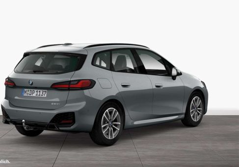 BMW 220, 2026 2