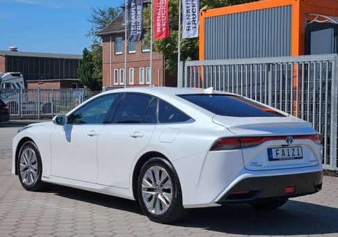 Toyota Mirai, 2022
