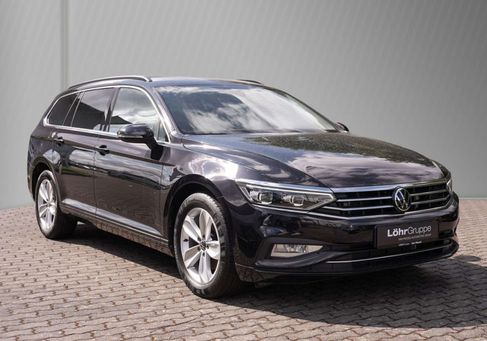 Volkswagen Passat Variant, 2023 3