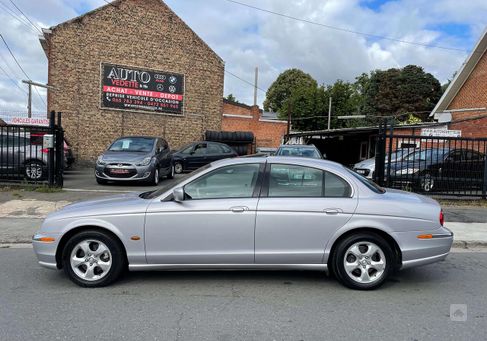 Jaguar S-Type, 2002