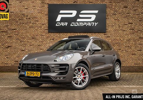 Porsche Macan, 2015