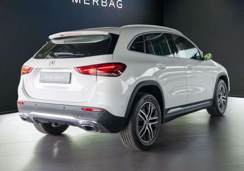 Mercedes-Benz GLA 200, 2020 2