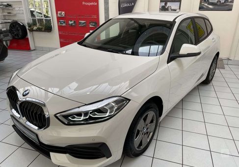 BMW 118, 2024