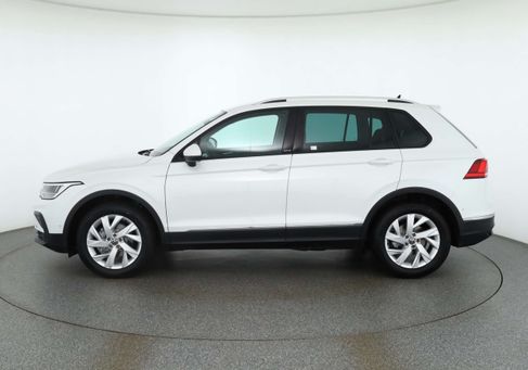 Volkswagen Tiguan, 2022 2