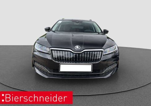 Skoda Superb, 2022 3