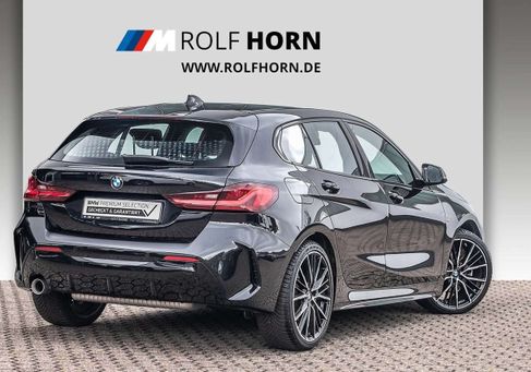BMW 118, 2024