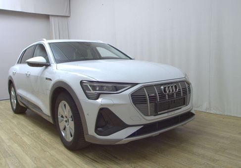 Audi e-tron, 2020