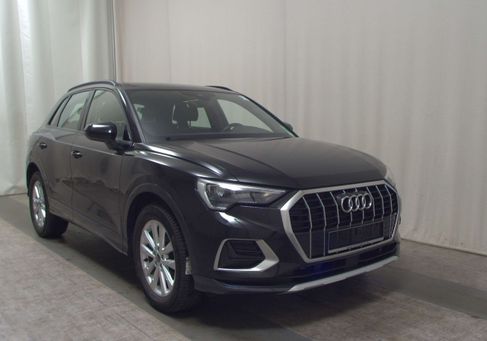 Audi Q3, 2022 3