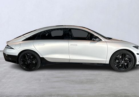 Hyundai, 2023 3
