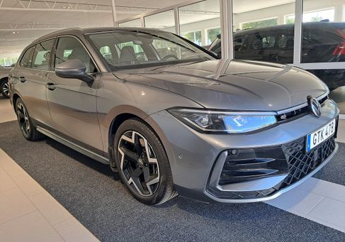 Volkswagen Passat Variant, 2025 3
