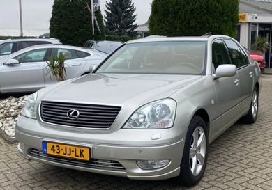 Lexus LS 430, 2002