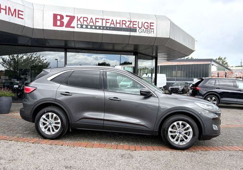 Ford Kuga, 2023