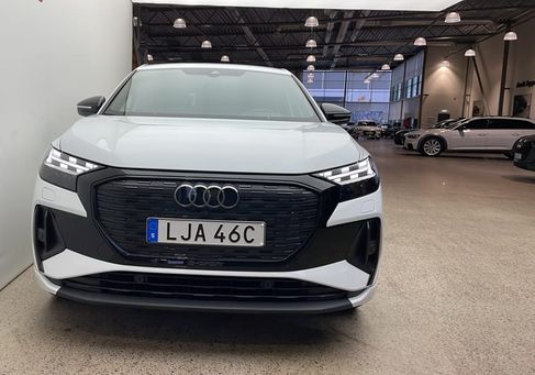 Audi Q4, 2024