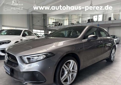 Mercedes-Benz A 250, 2021
