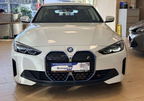 BMW i4, 2022