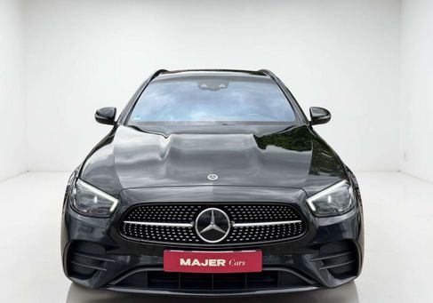 Mercedes-Benz E 300, 2022