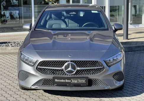 Mercedes-Benz A 250, 2024