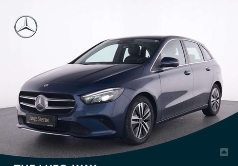 Mercedes-Benz B 180, 2020