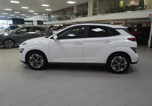 Hyundai Kona, 2022 3