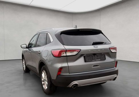 Ford Kuga, 2022