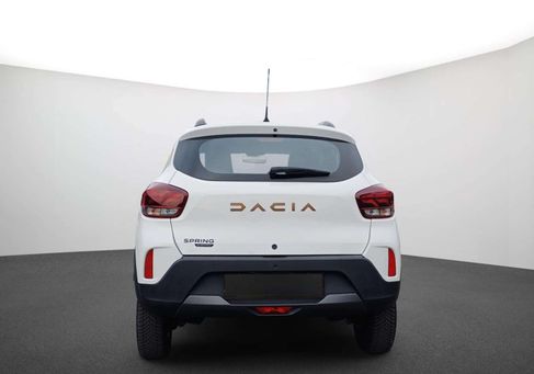 Dacia Spring, 2023 3