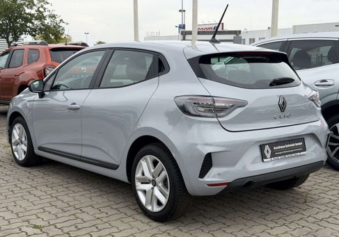 Renault Clio, 2024