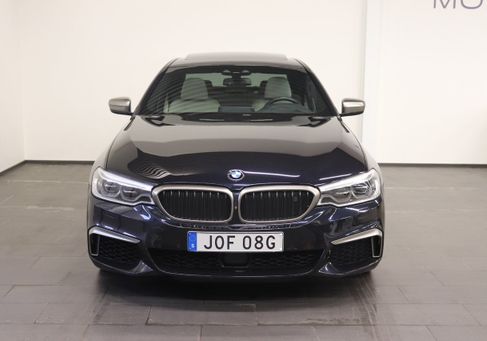 BMW M550, 2019