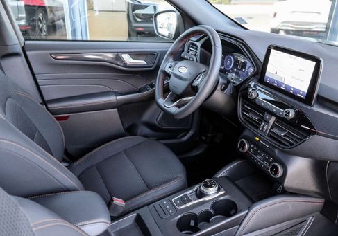 Ford Kuga, 2023