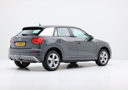 Audi Q2, 2018 3
