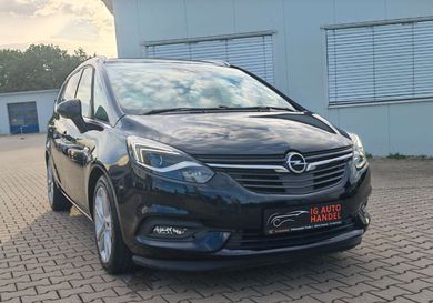 Opel Zafira, 2018