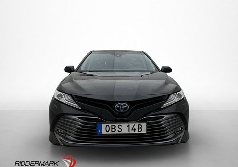 Toyota Camry, 2019
