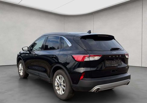 Ford Kuga, 2022