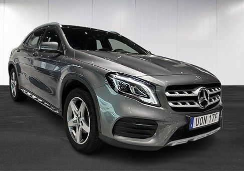 Mercedes-Benz GLA 200, 2020