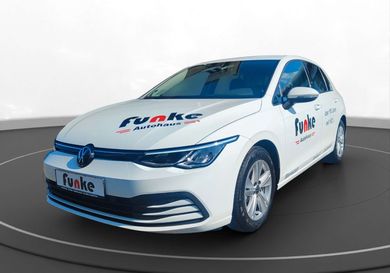 Volkswagen Golf, 2023