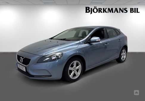 Volvo V40, 2018