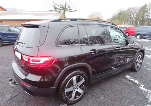 Mercedes-Benz GLB 180, 2022