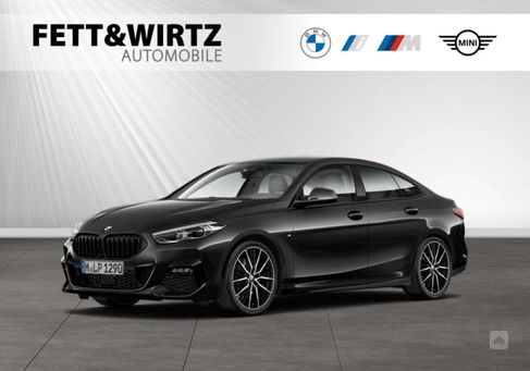 BMW 218, 2021