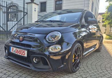 Abarth 695, 2023