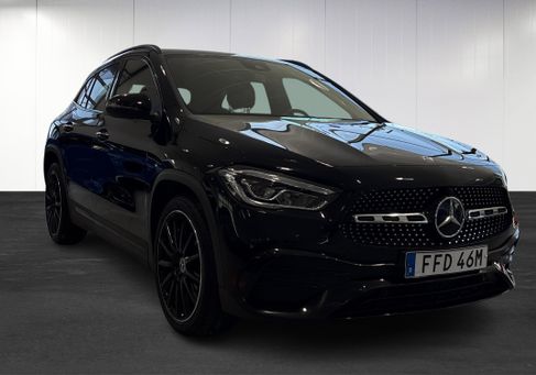 Mercedes-Benz GLA 220, 2022