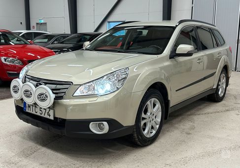 Subaru OUTBACK, 2012