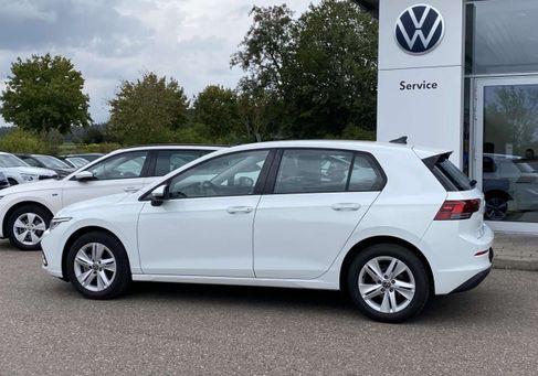 Volkswagen Golf, 2023 3