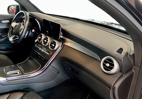 Mercedes-Benz GLC 300, 2021