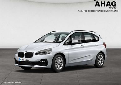 BMW 216, 2020
